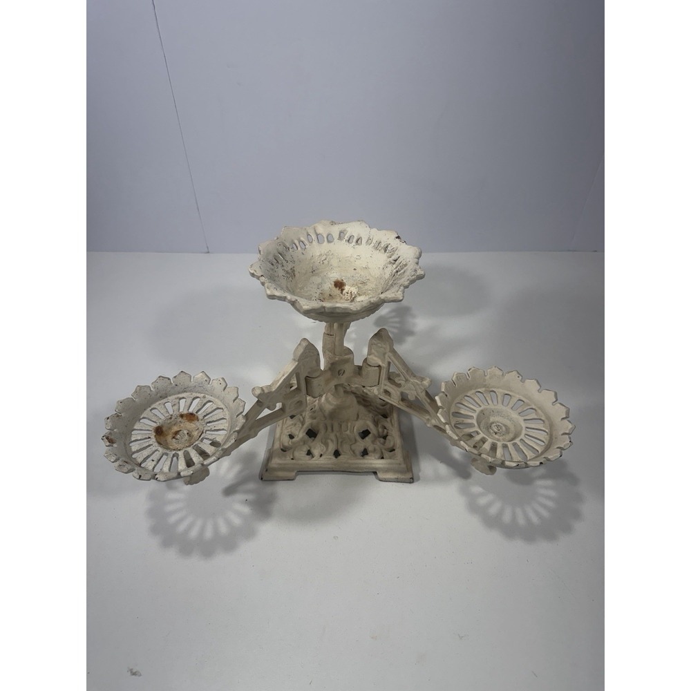 Antique Victorian Eastlake Style 4-Arm Table Top Oil Lamp Holder